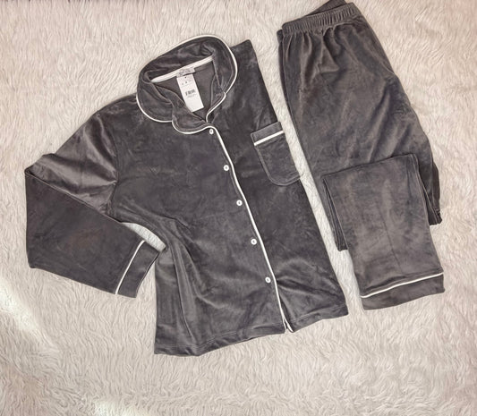Royal velour classic pj set