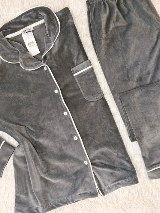 Royal velour classic pj set