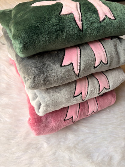 Ribbon Warmth Polar PJ Set