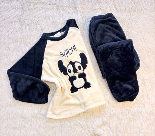 Stitch polar pj set